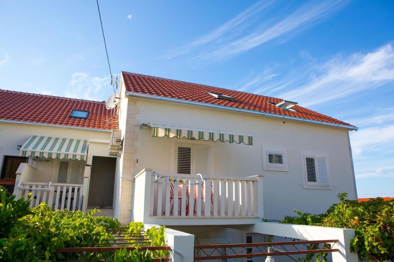 Apartments Lenka سوتيفان المظهر الخارجي الصورة
