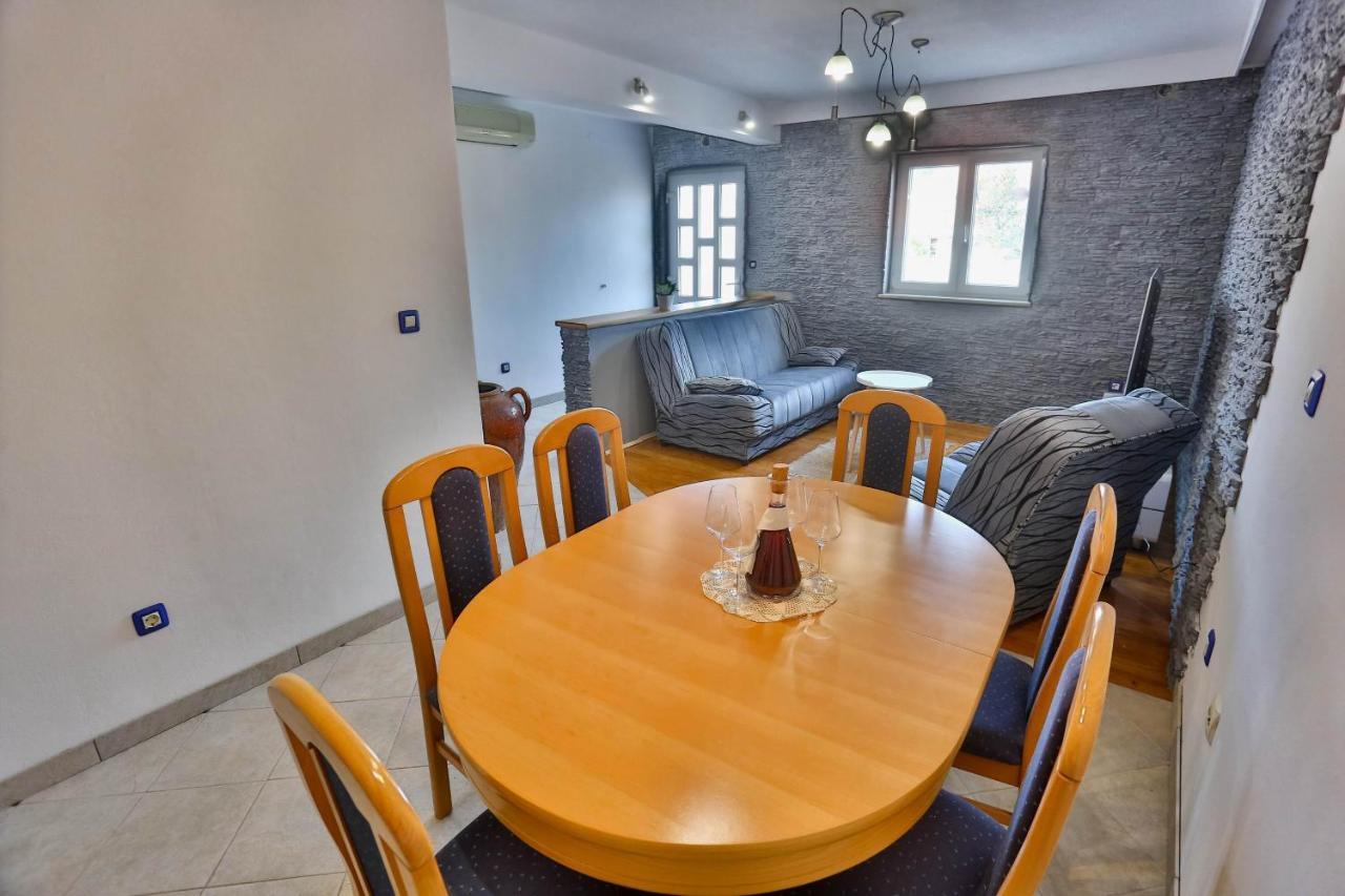 Apartments Lenka سوتيفان المظهر الخارجي الصورة
