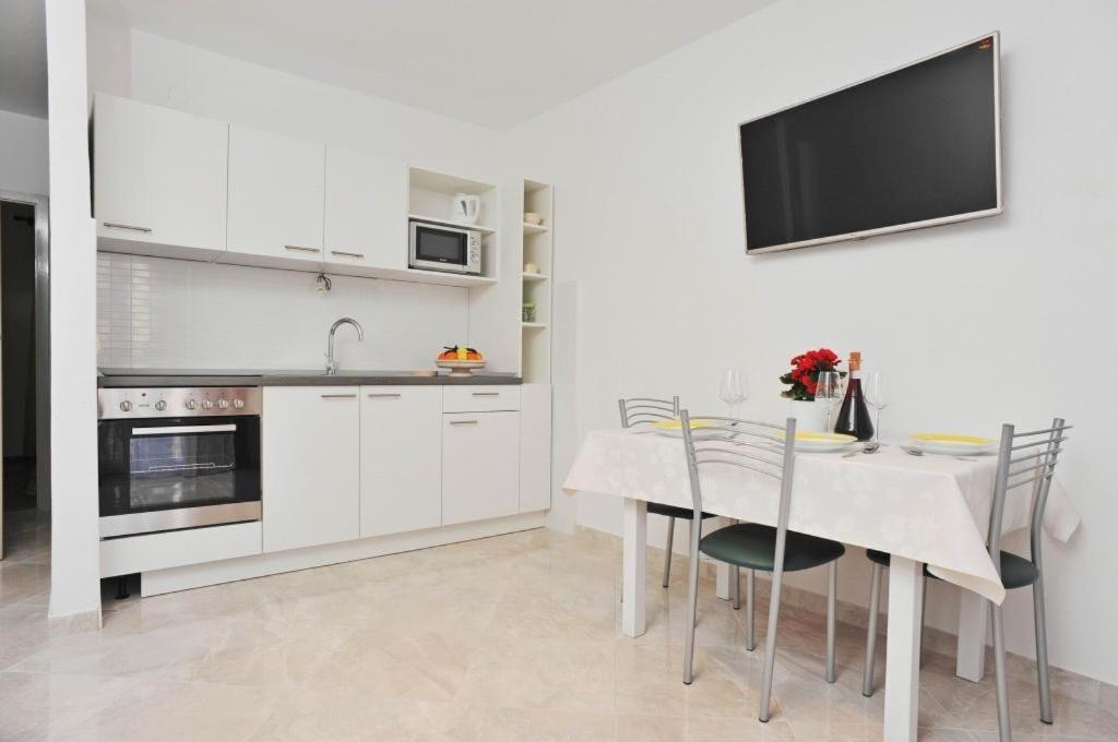 Apartments Lenka سوتيفان الغرفة الصورة